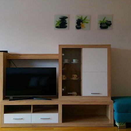 Viennes Comfortable Apartment Bagian luar foto