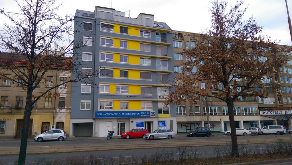 Viennes Comfortable Apartment Bagian luar foto
