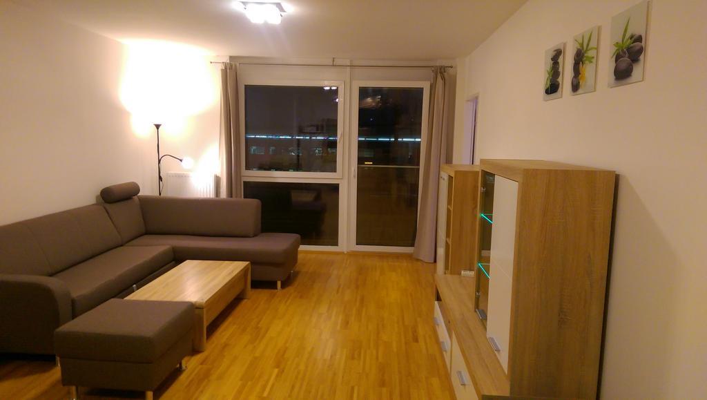 Viennes Comfortable Apartment Bagian luar foto