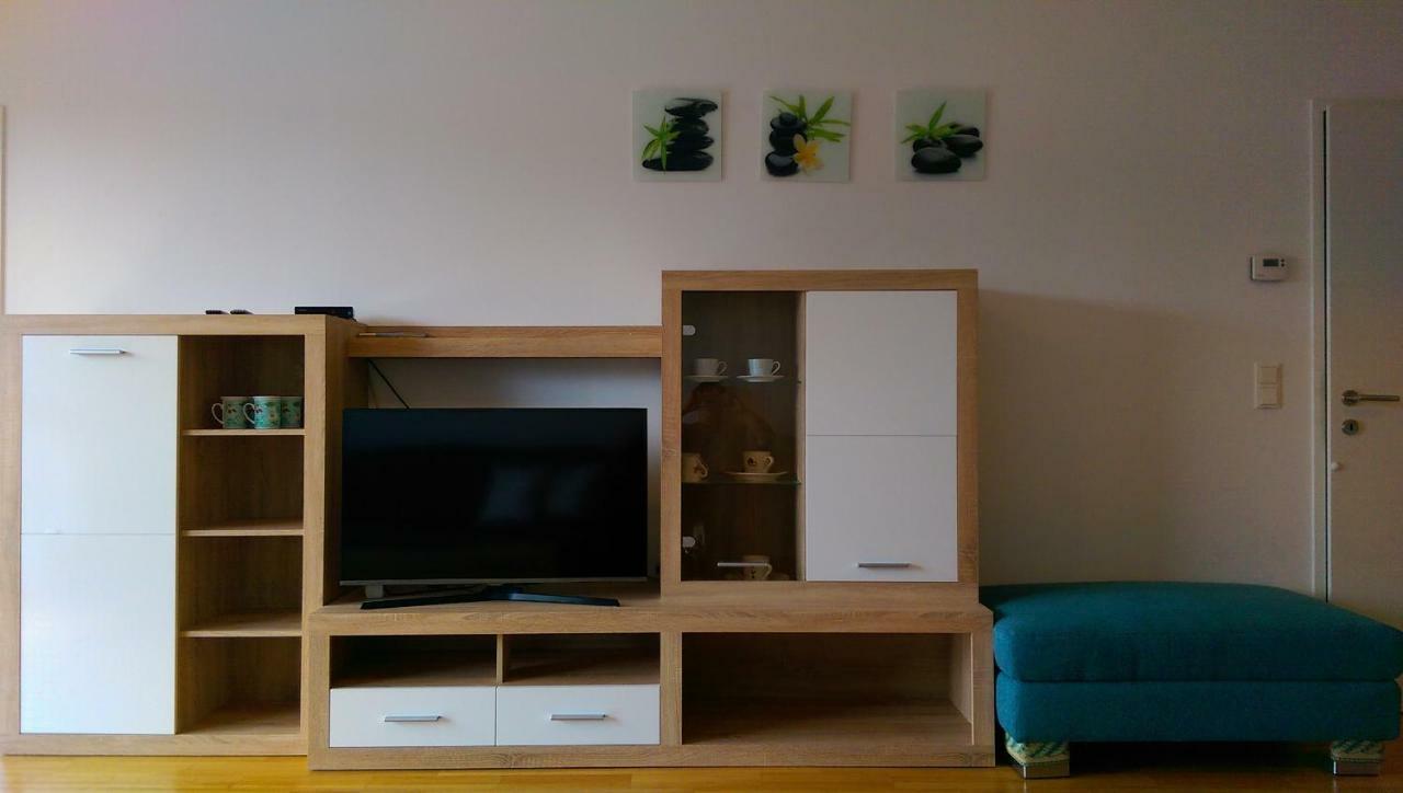 Viennes Comfortable Apartment Bagian luar foto